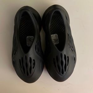2022 Yeezy Foam Runner Toddler 7